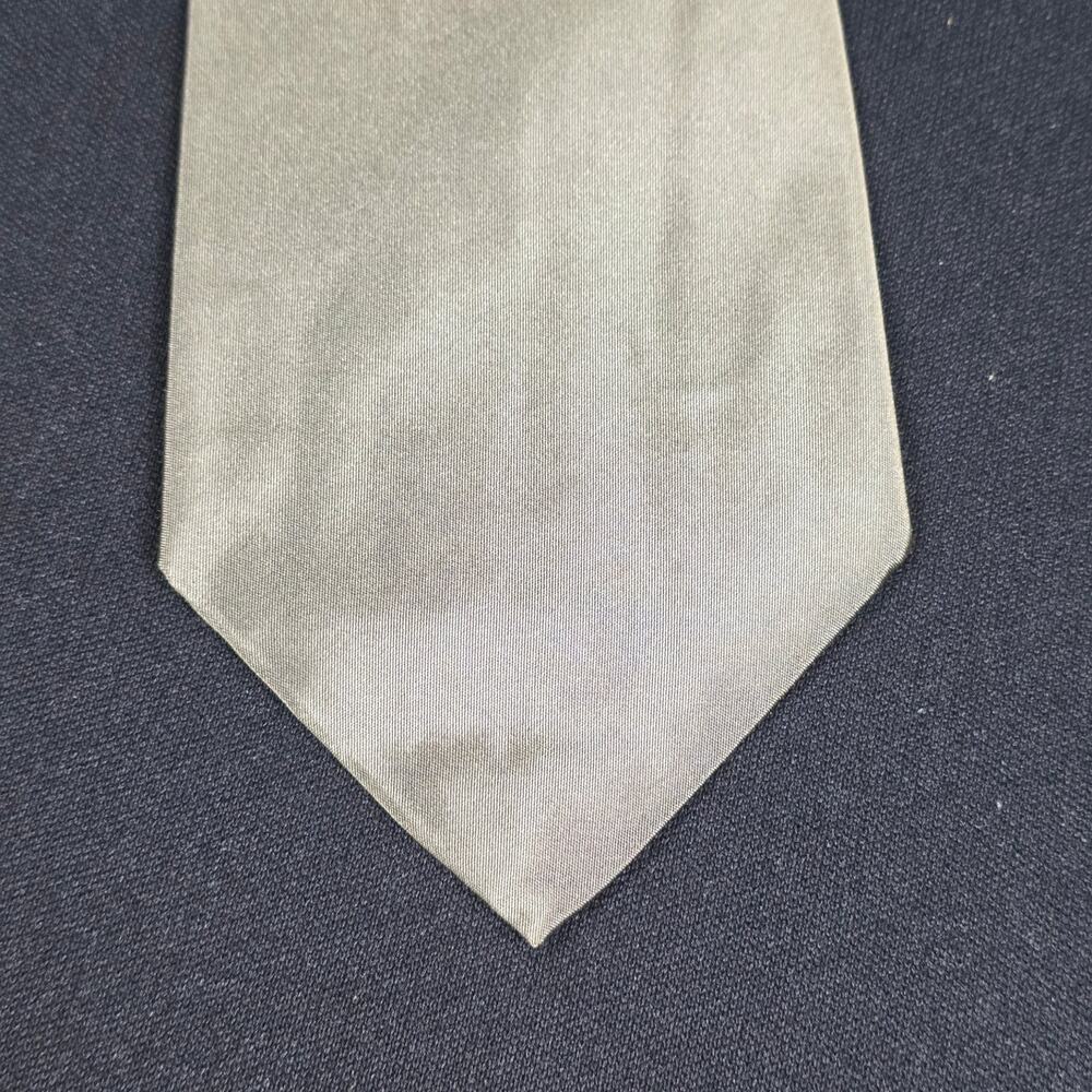 Lord & Taylor Men's Olive Green 100% Silk Solid Necktie